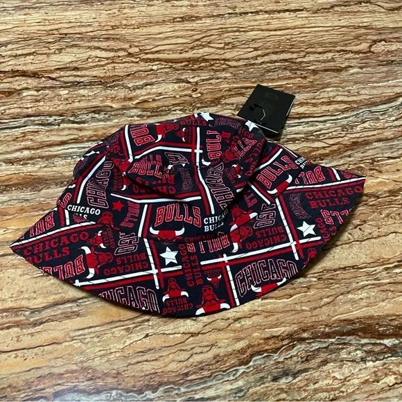 NBA Ultra Game Chicago Bulls Unisex Bucket Hat Red/Black Outdoor Streetwear